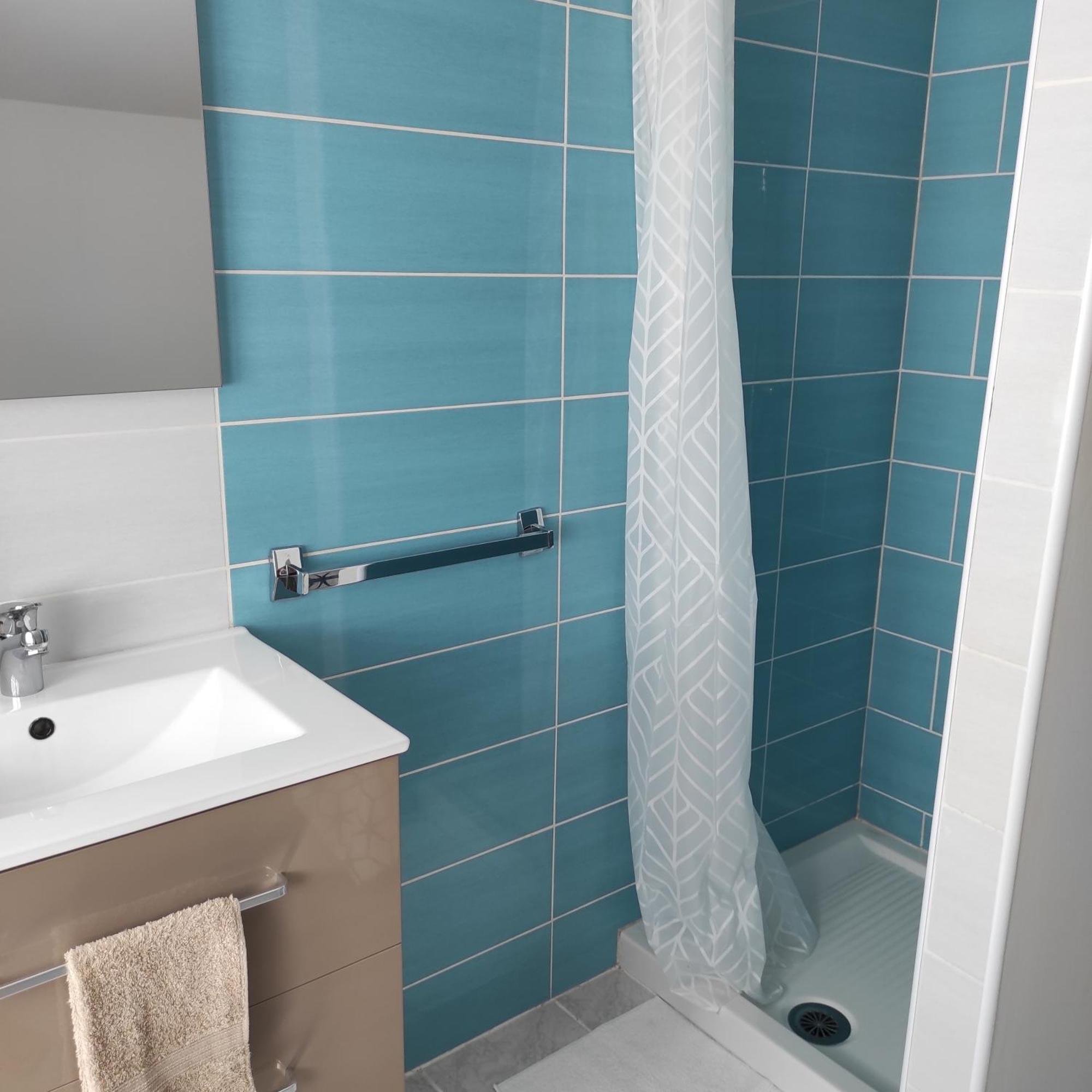 Duplex 24m2 Classe 2 Etoiles A 2km D'aubenas *